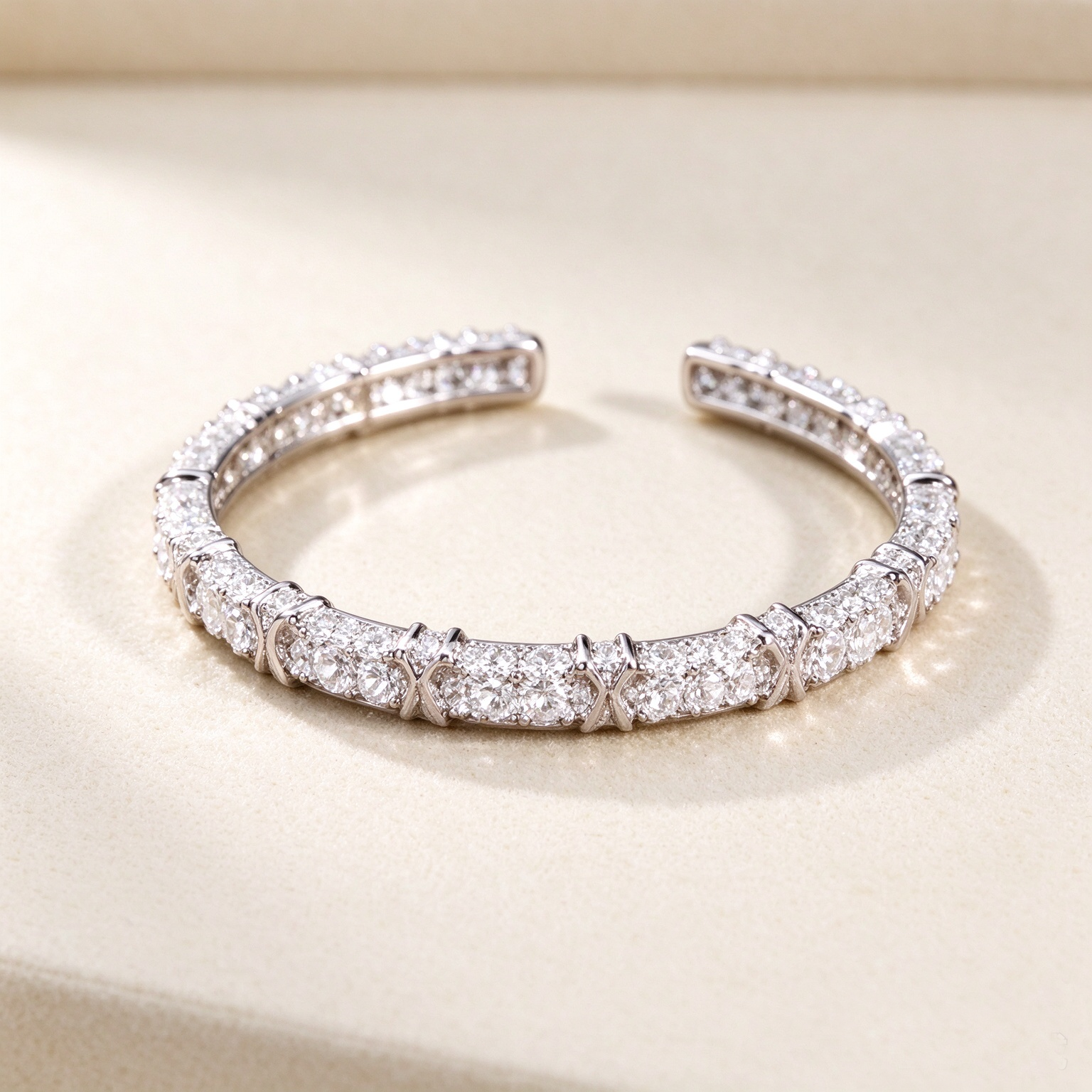 aria-silver-open-bangle