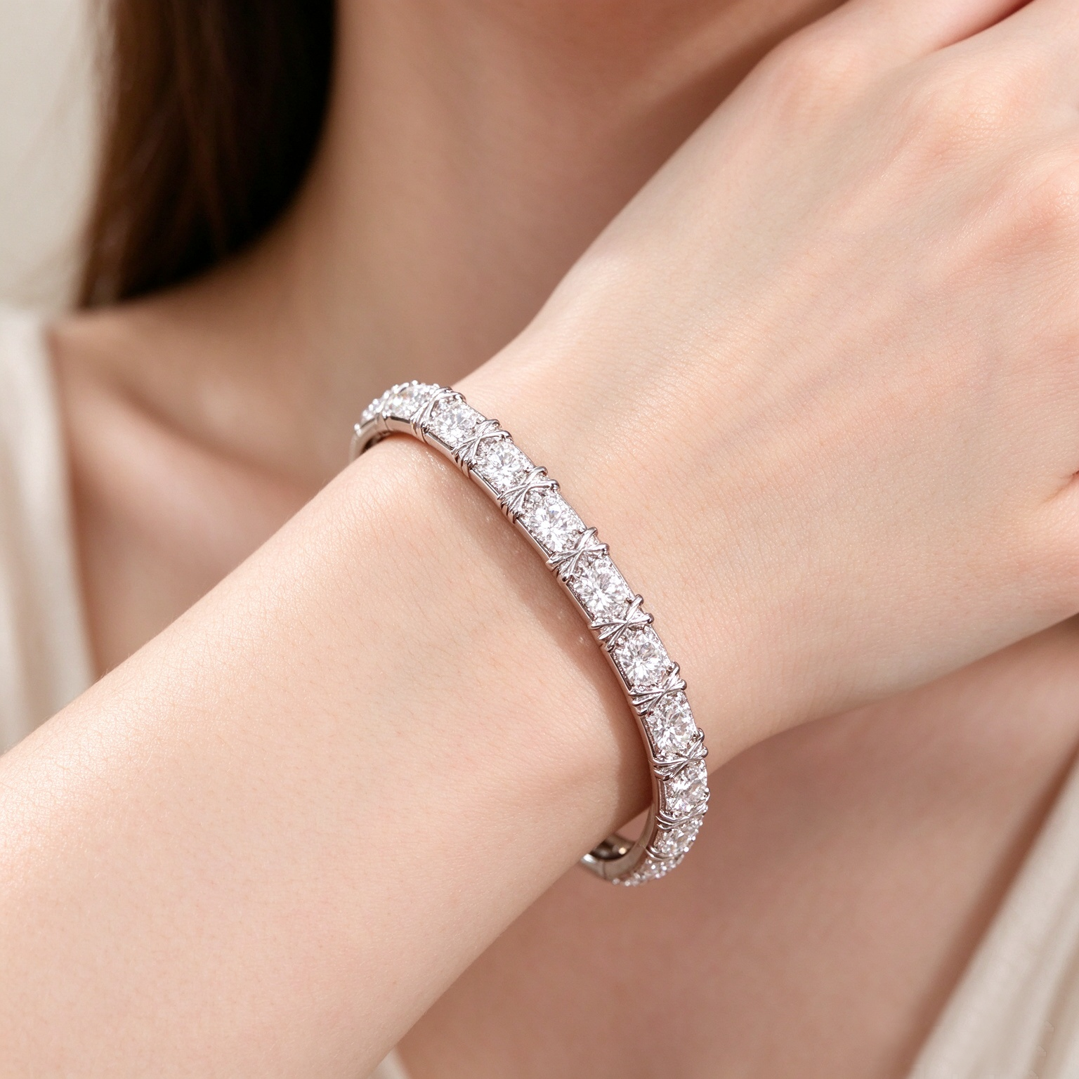 Aria Silver Open Bangle - 图片 4