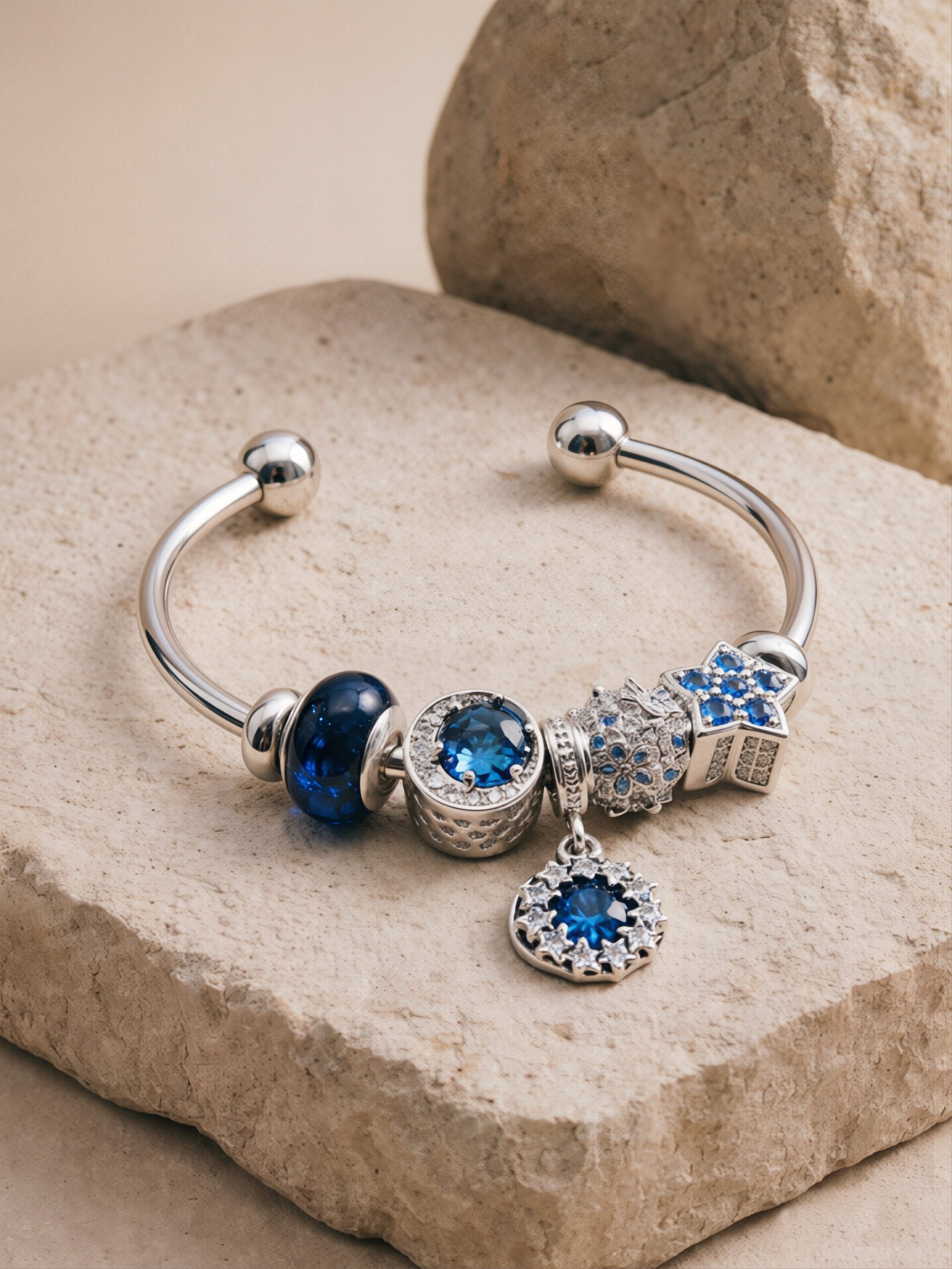 Luna Blue Charm Bracelet - 图片 2
