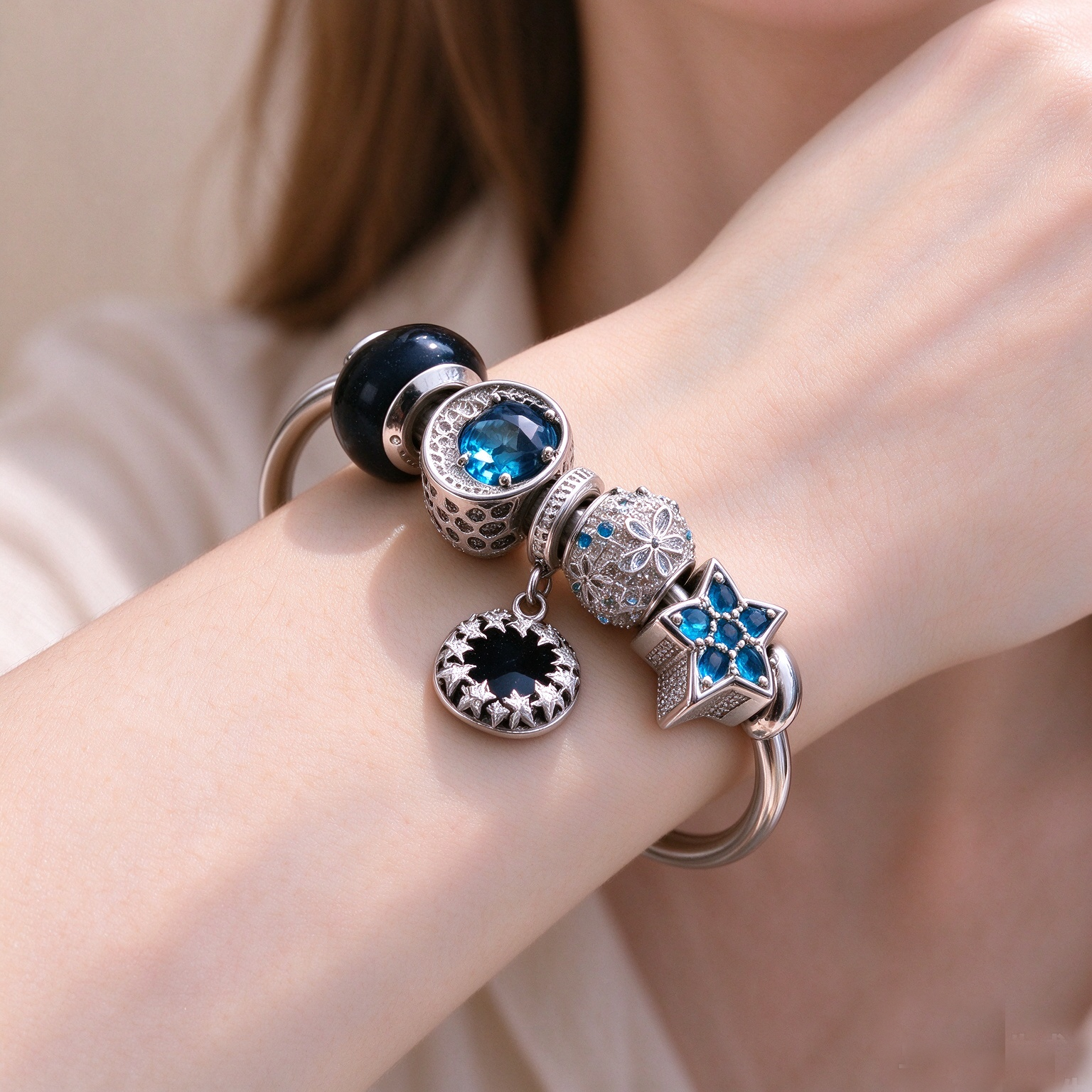 Luna Blue Charm Bracelet - 图片 4