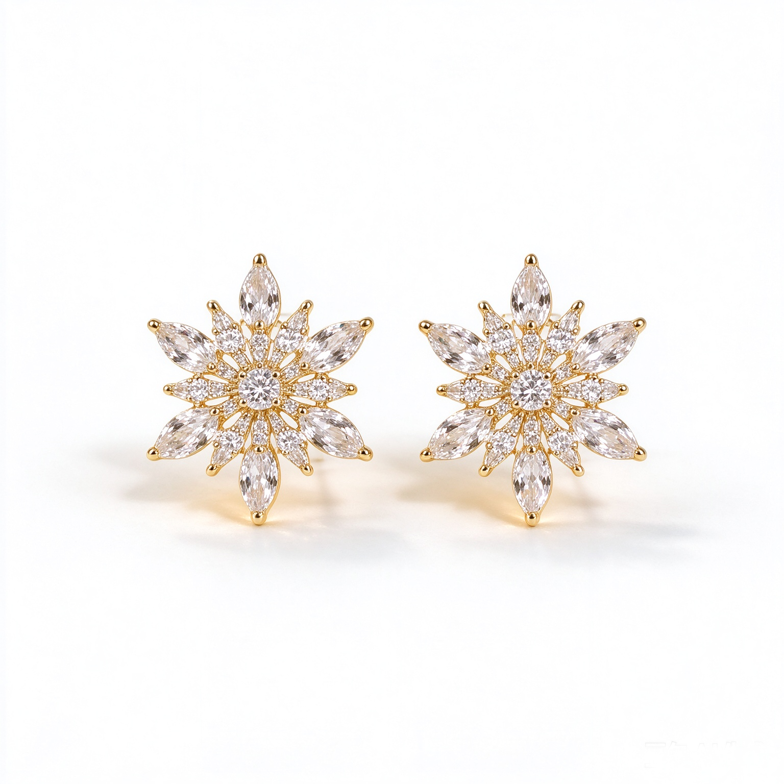 gold-diamond-snowflake-earrings
