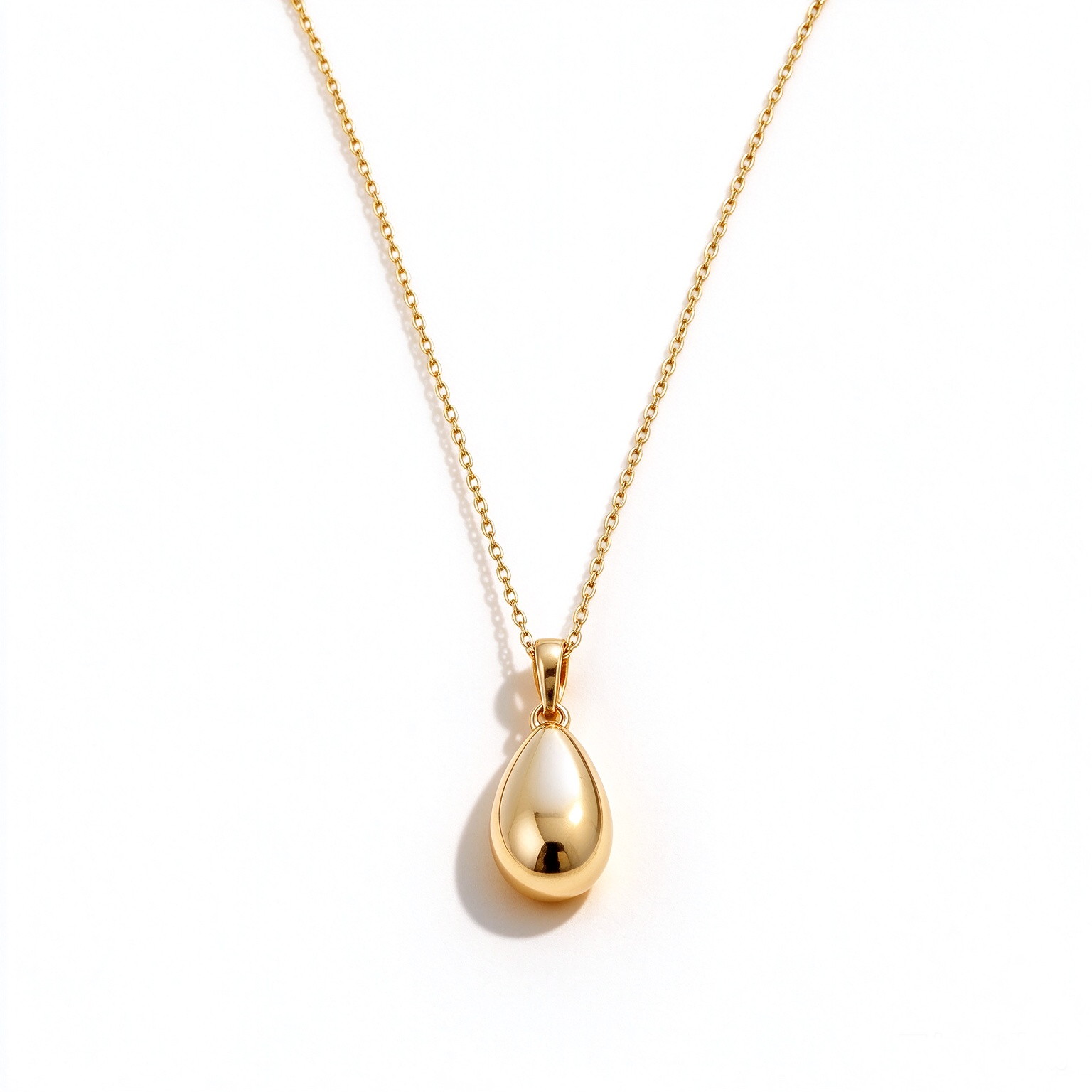 gold-teardrop-necklace